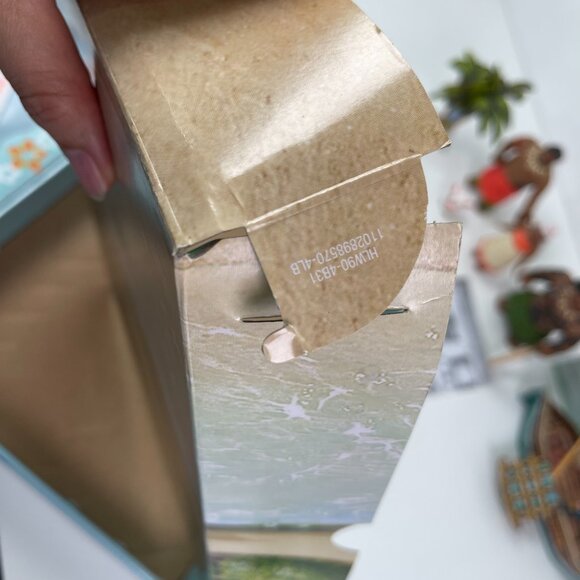 Disney Moana Classic Storybook Set - Picture 8 of 10